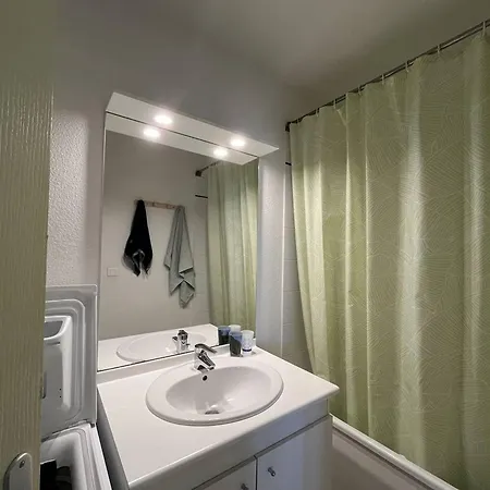 Avec 2 à - Fr-1-812-127 *